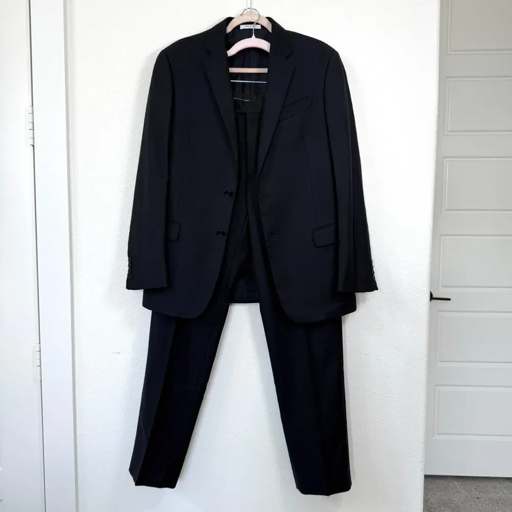 ARMANI COLLEZIONI G Line Navy Textured Two-Piece Wool Suit Size‎ 40 (US 40R)